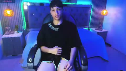 Sam online show from 06.25.26