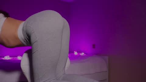 Snapshot of samdemia chatting on 01.25.25 Sam Demia online show from 01.25.25