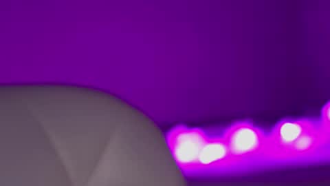 Snapshot of samdemia chatting on 02.26.25 Sam Demia online show from 02.26.25