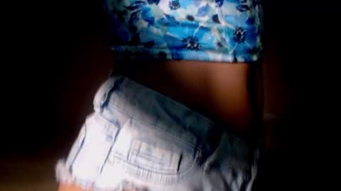 Snapshot of samdemia chatting on 10.28.25 Sam Demia online show from 10.28.25