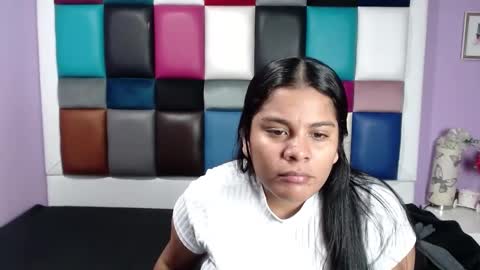 Snapshot of samevanshot chatting on 12.28.24 samevanshot online show from 12.28.24