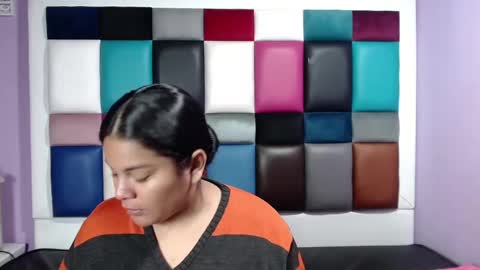 Snapshot of samevanshot chatting on 12.29.24 samevanshot online show from 12.29.24