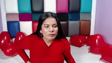 Snapshot of samevanshot chatting on 02.15.25 samevanshot online show from 02.15.25