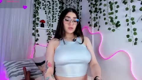 Snapshot of samii_evanns chatting on 07.26.26 Samii Evans online show from 07.26.26