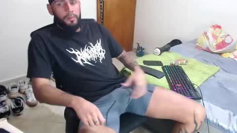 Snapshot of samir_music_ chatting on 09.18.25 samir_music_ online show from 09.18.25