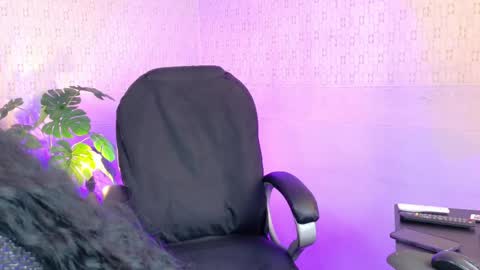 Snapshot of sammy_and_ithan chatting on 05.19.26 Sammy and Ithan online show from 05.19.26