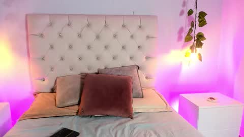 Snapshot of sammy_scott1 chatting on 12.05.25 Samantha online show from 12.05.25