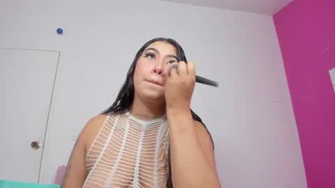 Snapshot of sammy_sm_ chatting on 01.08.25 Sammy online show from 01.08.25