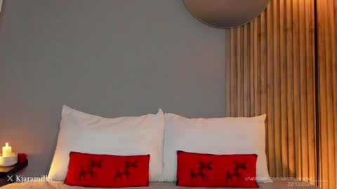 Snapshot of sammyjarama chatting on 12.23.24 Sam online show from 12.23.24