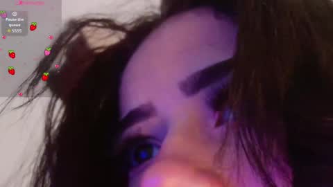 Snapshot of sammyjhuls chatting on 04.25.26 samanta online show from 04.25.26