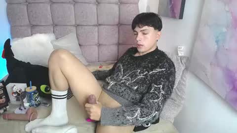 Snapshot of samu_foxxx chatting on 05.26.26 SAMU online show from 05.26.26