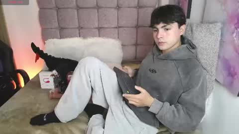 Snapshot of samu_foxxx chatting on 06.30.26 SAMU online show from 06.30.26