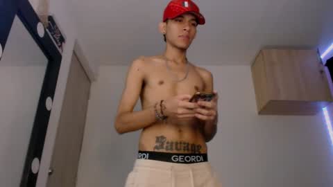 Snapshot of samuel_suarez chatting on 12.09.24 online show from 12.09.24