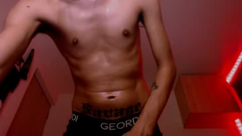 Snapshot of samuel_suarez chatting on 01.14.25 online show from 01.14.25