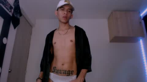 Snapshot of samuel_suarez chatting on 01.15.25 online show from 01.15.25