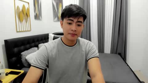 Snapshot of samuelangelo chatting on 05.07.26 Sam online show from 05.07.26