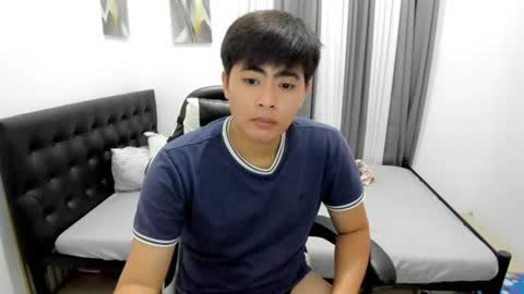 Snapshot of samuelangelo chatting on 07.12.26 Sam online show from 07.12.26