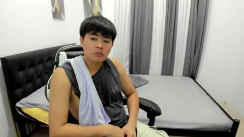 Snapshot of samuelangelo chatting on 07.13.26 Sam online show from 07.13.26