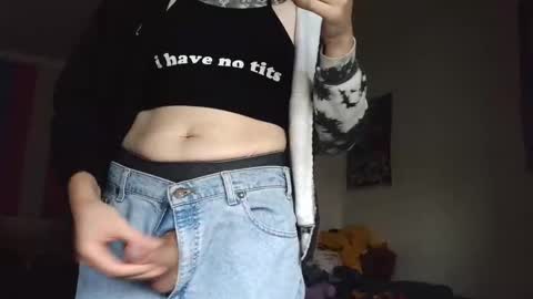 Snapshot of samuskaiser chatting on 11.04.25 samuskaiser online show from 11.04.25