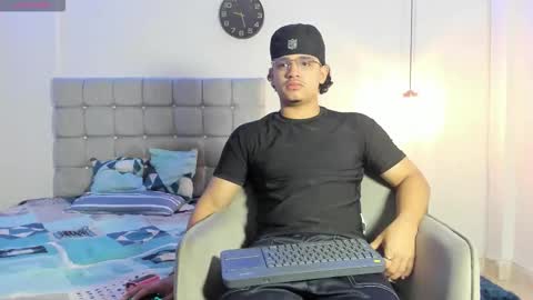 samxx_muscle online show from 11.03.25