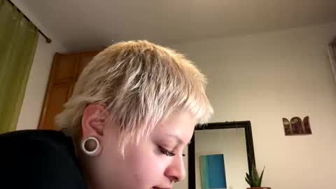 Samymoon online show from 03.18.26