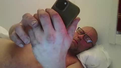 sandnesrune523 online show from 02.16.26