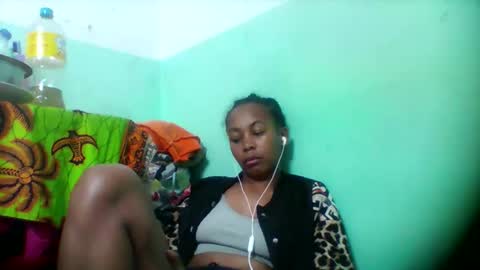 sandra1253099 online show from 11.26.25