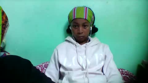 sandra1253099 online show from 12.01.25