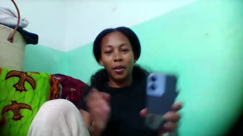 sandra1253099 online show from 12.21.25