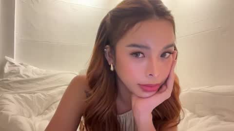 Sandra Hornball online show from 03.15.26