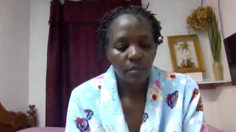 Snapshot of sandra_milly chatting on 04.21.26 sandra online show from 04.21.26