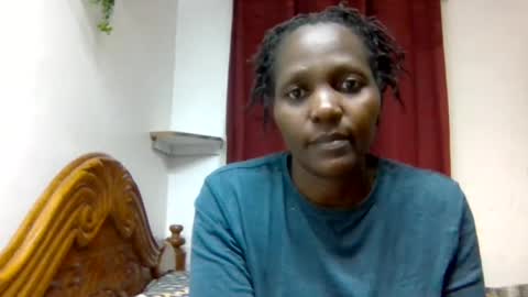 Snapshot of sandra_milly chatting on 06.14.26 sandra online show from 06.14.26