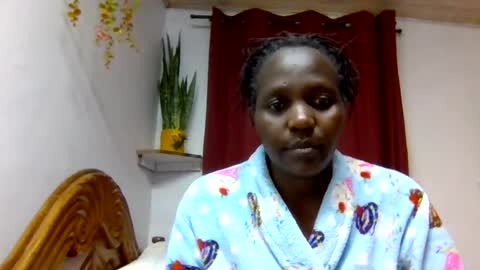 Snapshot of sandra_milly chatting on 07.25.26 sandra online show from 07.25.26