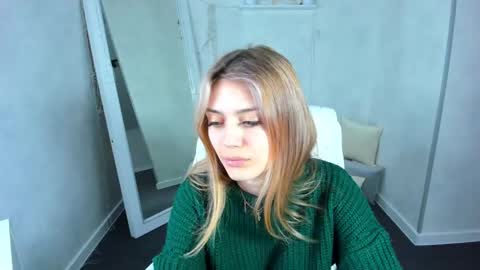 sandraa_anderson online show from 02.13.25