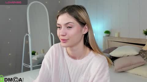 sandraa_anderson online show from 11.18.25