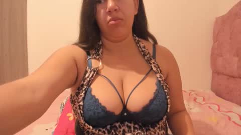 Snapshot of sandraclarkx69 chatting on 06.02.26 sandraclarkx69 online show from 06.02.26