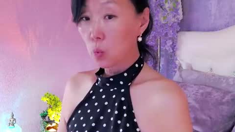 Snapshot of sandrami__ chatting on 06.28.26 Sandra online show from 06.28.26