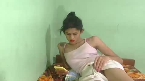 Snapshot of sandunimaneesha23 chatting on 07.22.26 sandunimaneesha23 online show from 07.22.26