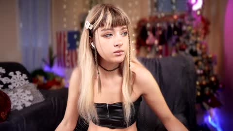 Sandy Nekochan online show from 12.30.24