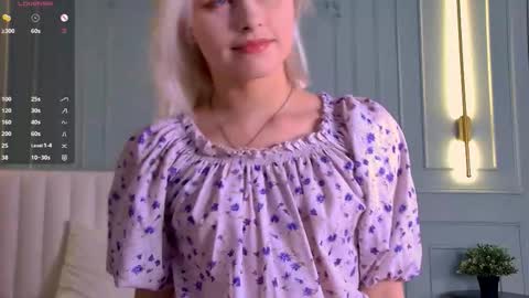 Sandy online show from 12.04.25