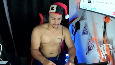 Snapshot of sansmithslop chatting on 11.06.25 sansmithslop online show from 11.06.25