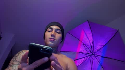 Santi Ferrer online show from 12.03.25