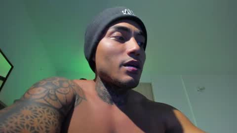 Snapshot of santi__ferrer chatting on 04.28.26 Santi Ferrer online show from 04.28.26