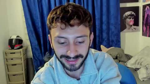 Snapshot of santi_mateo chatting on 03.24.26 Santi online show from 03.24.26