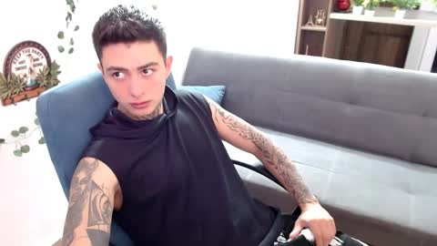 santi_ss online show from 04.02.26