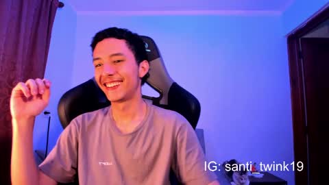 santi_twink19 online show from 12.12.24