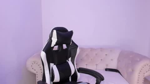 Snapshot of santiago_huntt chatting on 02.18.26 santiago_huntt online show from 02.18.26