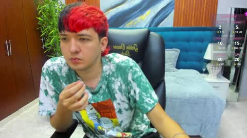 SANTIAGO  online show from 04.05.26