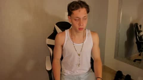 Julius Novachrono  online show from 09.27.25