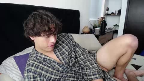 Santii online show from 01.23.25